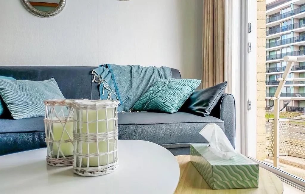 Apartment Prachtige Studio In Oostende Met Verwarmd Zwembad